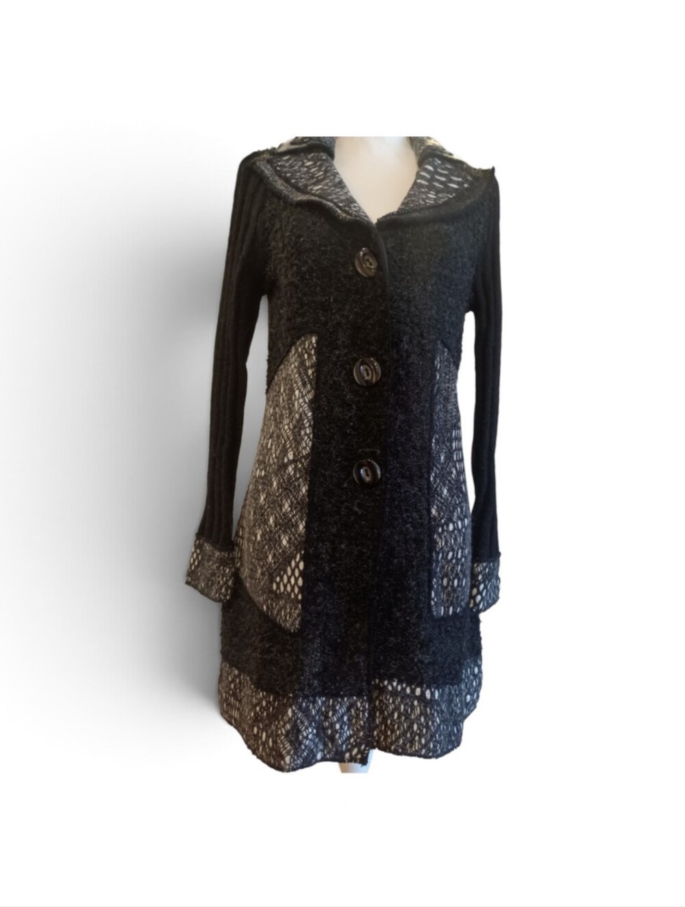 Sioni Black and White Contemporary Wool Blend Button Down Cardigan. Medium - Picture 2 of 9